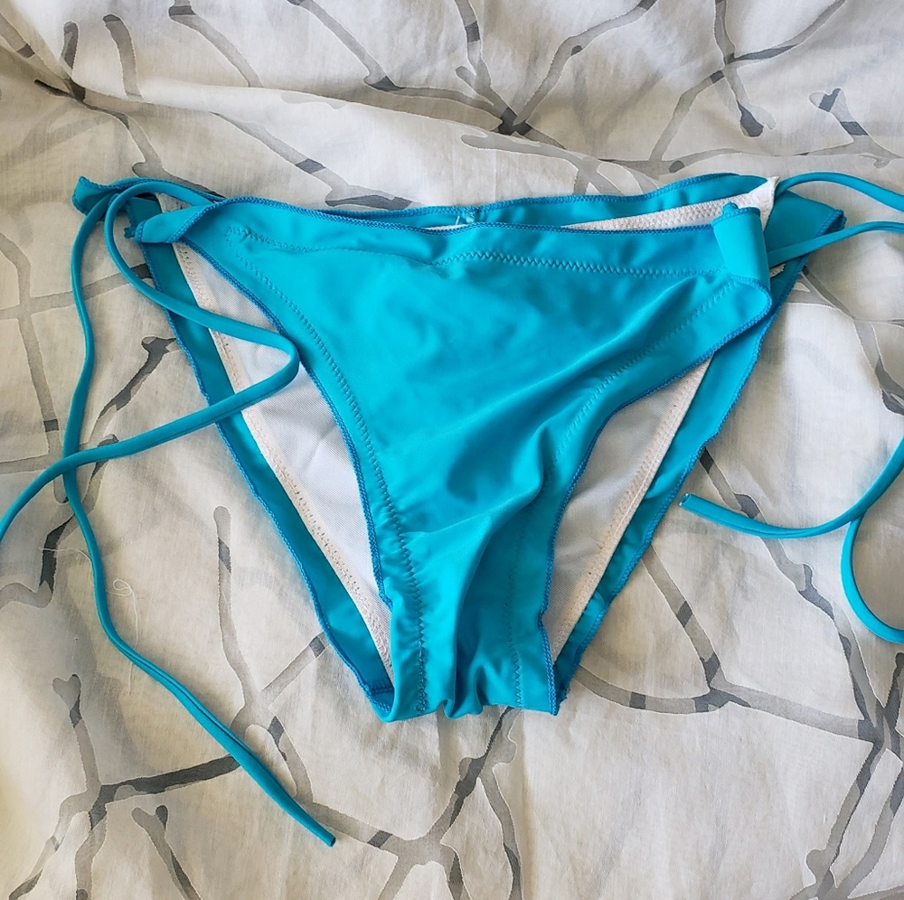 bikini bottom